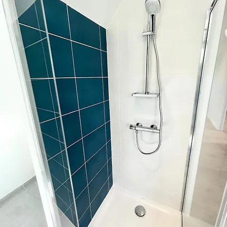 Luxury Maison D'architecte Neuve De Standing Дом отдыха Лармор-Бадан