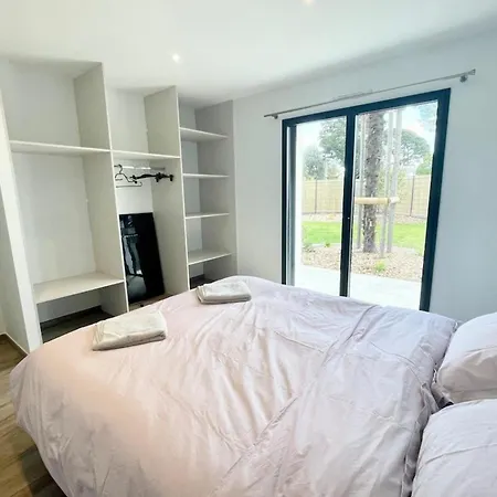 Luxury Maison D'architecte Neuve De Standing * Лармор-Бадан